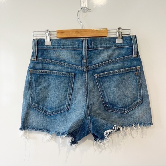 Madewell The Perfect Vintage Short in Dayna Wash - Picture 5 of 13